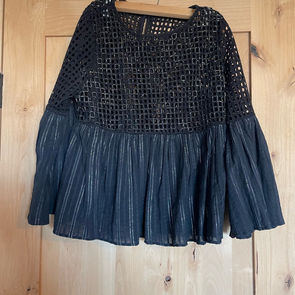 Anthropologie Navy Lace + Lurex Peplum Top – Holiday Ready ✨ (Size Small)